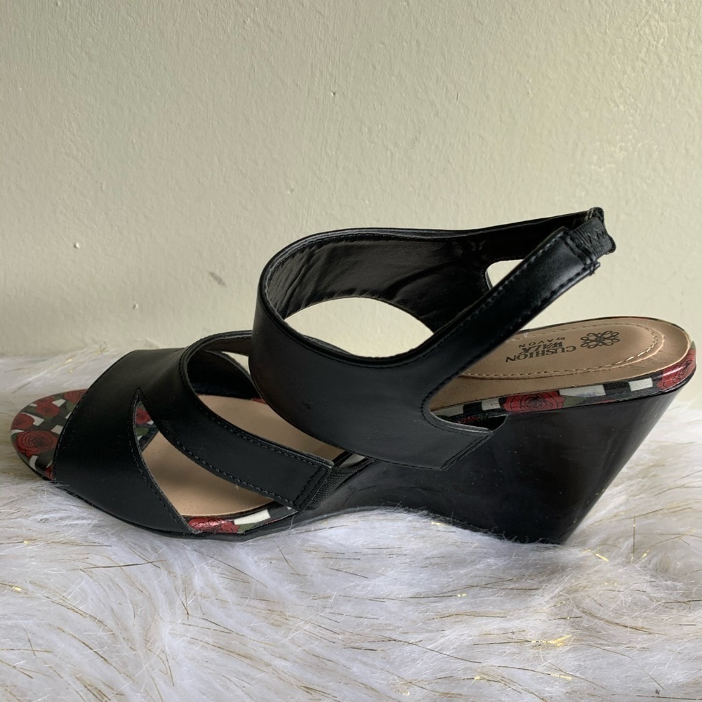 Cushion Walk by Avon black strappy wedge shoes - Picture 2 of 9